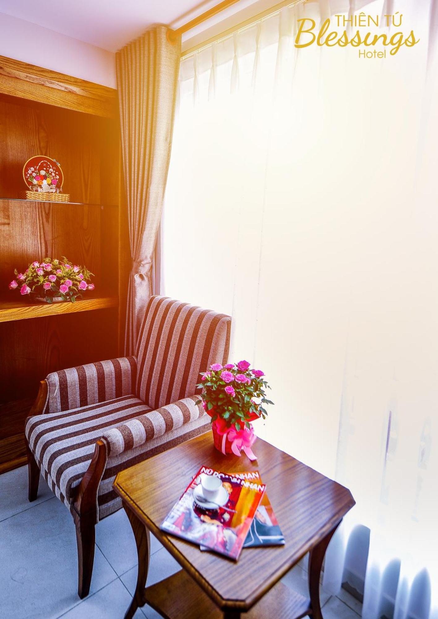 Thien Tu Hotel Хошимин Экстерьер фото